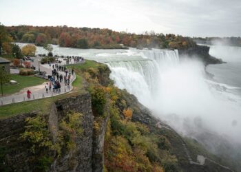 미국에서 방문할 만한 최고의 폭포 몇군데를 소개 합니다.