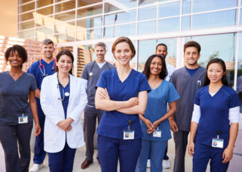 현재 미국에 간호사는 몇명이 등록되어 있을까요