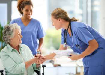 간호사 실무자(Nurse Practitioners), ‘최고의 직업’ 순위 또 1위 차지