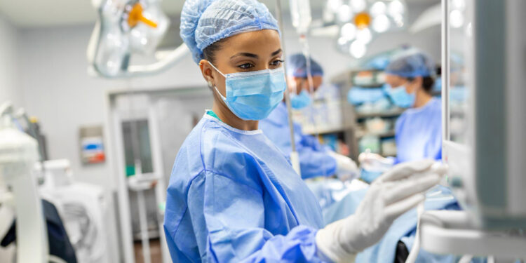 간호사의 새로운 도전: 현대 의료에서 전문 역할의 확대